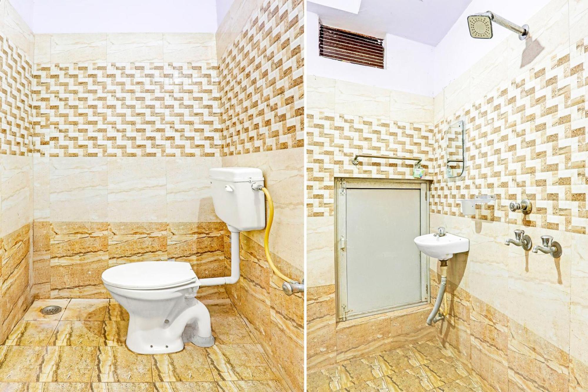 Hotel O Arvi Guest House พาราณสี ภายนอก รูปภาพ